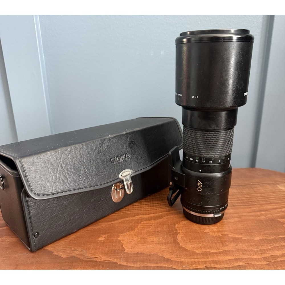 Vintage Sigma 400mm f/5.6 Manual Focus Telephoto Lens w/ Case Japan